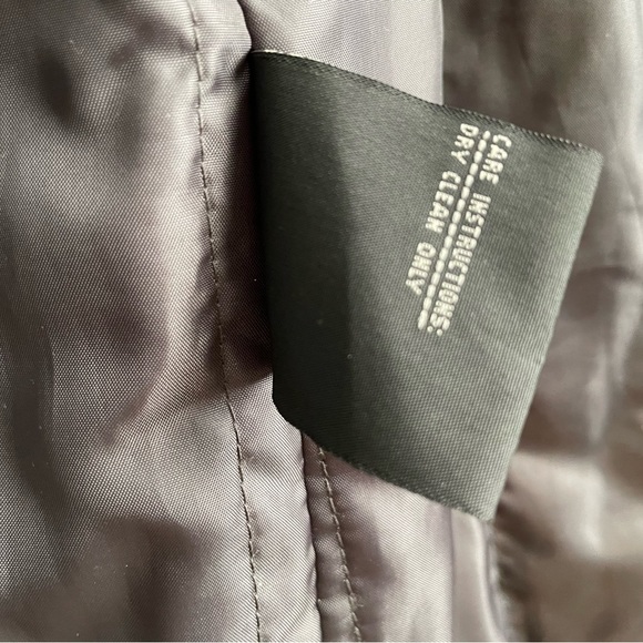 1 Madison Coat - Picture 7 of 9